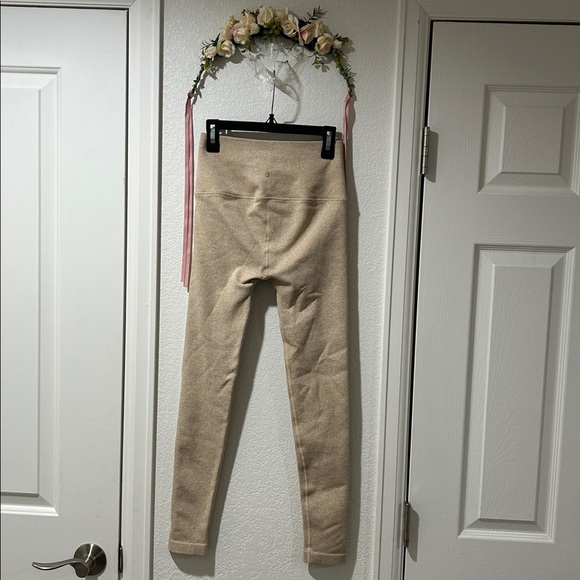 Spiritual Gangster Beige Icon Ribbed Leggings - Picture 5 of 7